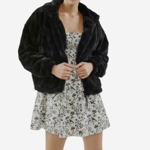URBAN OUTFITTERS EVA BLACK FAUX FUR CHEVRON TEDDY BOMBER JACKET